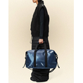 Product RAINS Hilo Weekend Bag W3 (Dimensions: 27 x 52 x 26 cm) thumbnail image