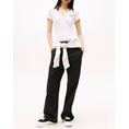 Product TOMMY JEANS TJW SLIM ESSENTIAL RIB V SS thumbnail image