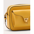 Product COCCINELLE ΤΣΑΝΤΑ  (Διαστάσεις: 21 x 15 x 7 εκ.) thumbnail image
