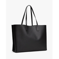 Product TOMMY HILFIGER TH DISTINCT TOTE MONO (Διαστάσεις: 49.5 x 15 x 32.5εκ.) thumbnail image