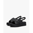 Product TOMMY HILFIGER TH LOGO HW PADDED LEATHER SANDAL thumbnail image