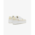 Product LACOSTE  ΠΑΠΟΥΤΣΙΑ ΓΥΝΑΙΚΕΙΑ T-CLIP PLAT 125 1 thumbnail image