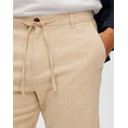 Product SELECTED SLHREGULAR-BRODY LINEN BLD SHORTS NOOS thumbnail image
