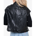 Product GUESS CHANTAL PU EMBRO VEST ΜΠΟΥΦΑΝ ΓΥΝΑΙΚΕΙΟ thumbnail image