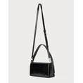 Product KARL LAGERFELD JEANS KLJ METAL LOGO CB SHINY (Dimensions: 26 x 13 x 7cm.) thumbnail image
