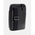 Product GUESS  BOSTON CROSSBODY FLAT ΤΣΑΝΤΑ ΑΝΔΡΙΚΟ (Διαστάσεις: 19 x 23 x 2εκ.) thumbnail image