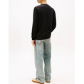 Product TOMMY JEANS TJM SLIM CHEST LINEAR LS TEE EXT thumbnail image