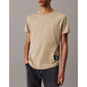 Product CALVIN KLEIN BADGE ROUND HEM TEE base image