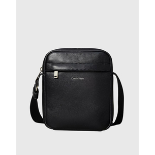 Product CALVIN KLEIN RAISED REPORTER (Διαστάσεις: 18 x 22 x 7εκ.) base image