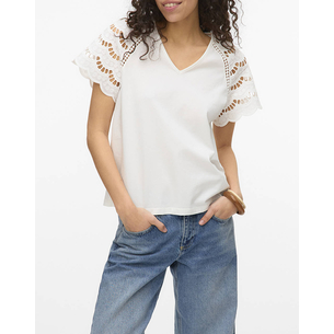 Product VERO MODA VMBLASY S/S T-SHIRT JRS BTQ GA base image