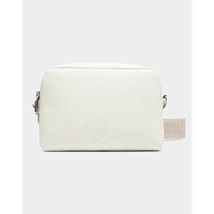 Product CALVIN KLEIN JEANS ULTRALIGHT CAMERA BAG21 PU (Dimensions: 20 x 13.5 x 7cm.) base image