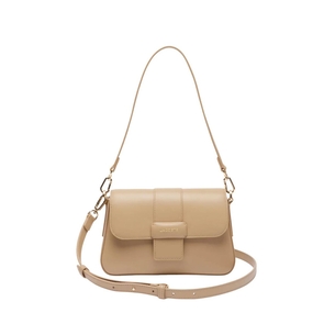 Product LACOSTE ΤΣΑΝΤΑ CROSSOVER BAG base image