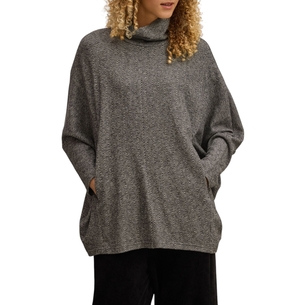 Product NAMASTE ΜΠΛΟΥΖΑ base image