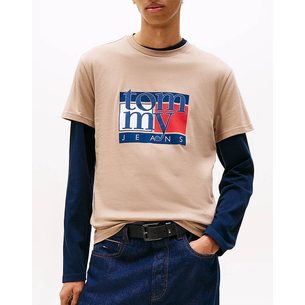 Product TOMMY JEANS TJM SLIM RWB FLAG TEE EXT base image