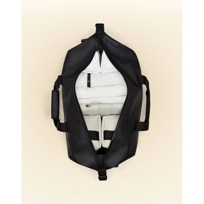 Product RAINS Hilo Weekend Bag W3 (Dimensions: 27 x 52 x 26 cm) base image