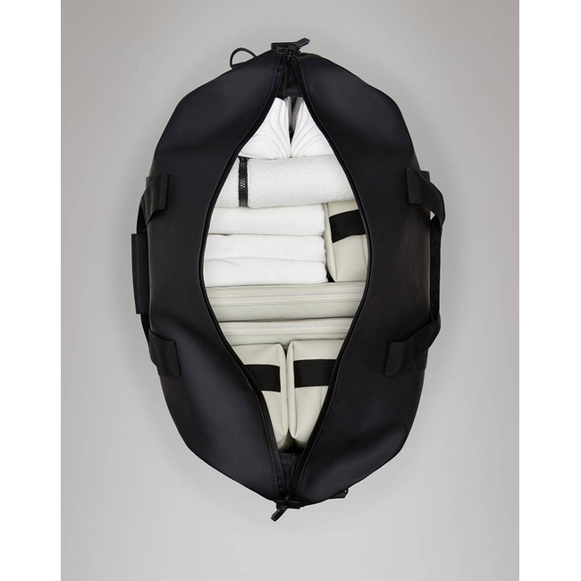 Product RAINS Hilo Weekend Bag W3 (Διαστάσεις: 27 x 52 x 26 εκ.) base image