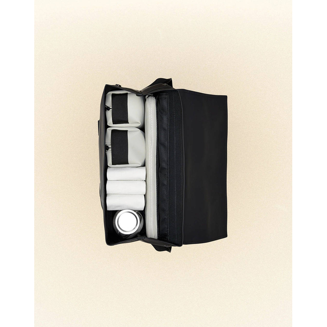 Product RAINS MSN Bag W3 (Dimensions: 40 x 35 x 15 cm) base image