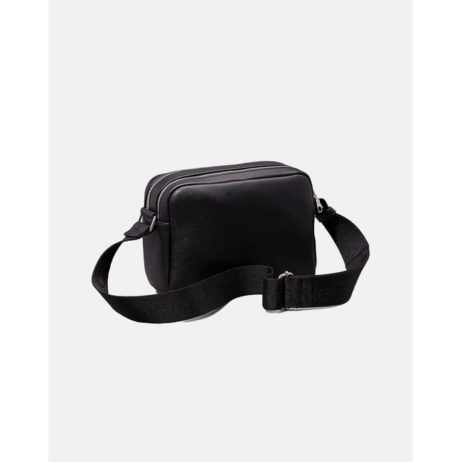 Product CALVIN KLEIN OVER WEBBING CAMERA BAG21 PU (Διαστάσεις: 21 x 16 x 9 εκ.) base image