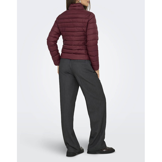 Product ONLY ONLTAHIA LW QUILTED JACKET OTW NOOS base image