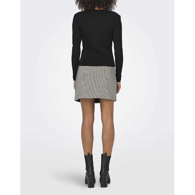 Product ONLY ONLRILEY O-NECK L/S TOP JRS NOOS base image