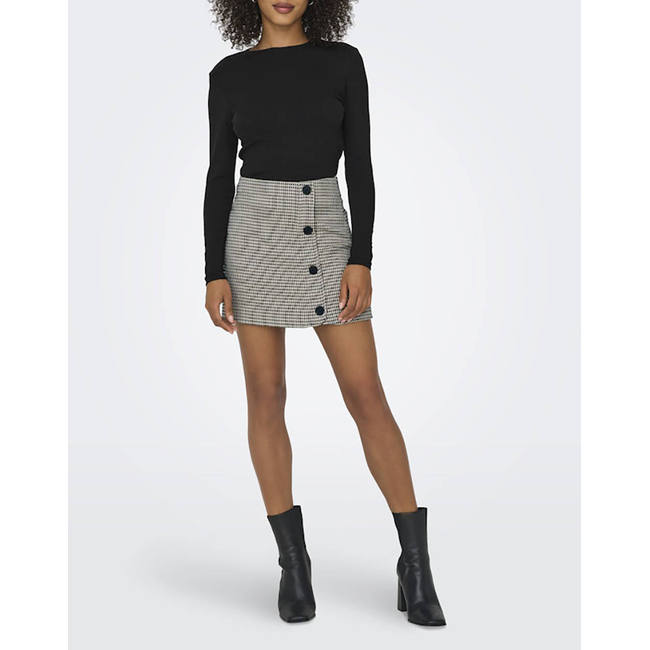 Product ONLY ONLRILEY O-NECK L/S TOP JRS NOOS base image