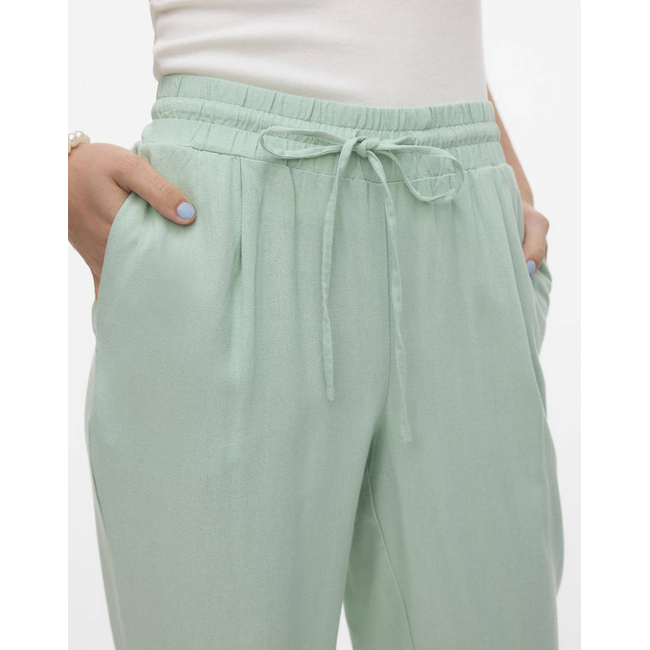 Product VERO MODA VMJESMILO ANKLE PANTS GA NOOS base image