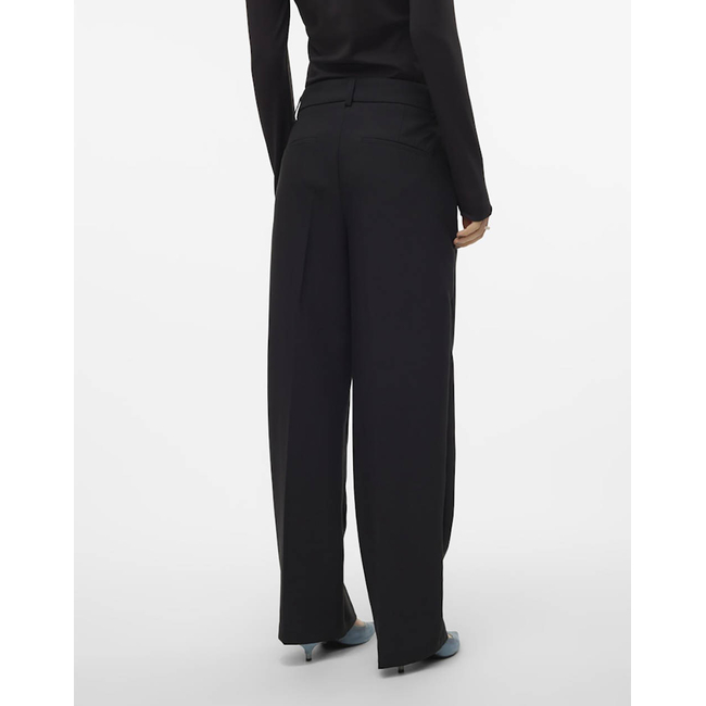 Product VERO MODA VMKINE MW STRAIGHT PANT NOOS base image
