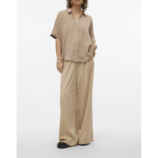 Product VERO MODA VMKATRINE SS OVERSIZED SHIRT WVN GA NOOS base image