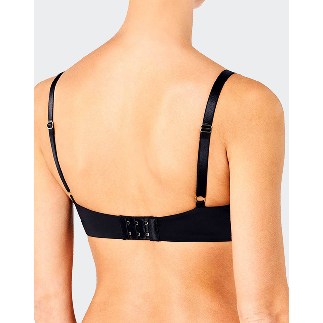 Product TRIUMPH Body Make-Up Essentials WP base image