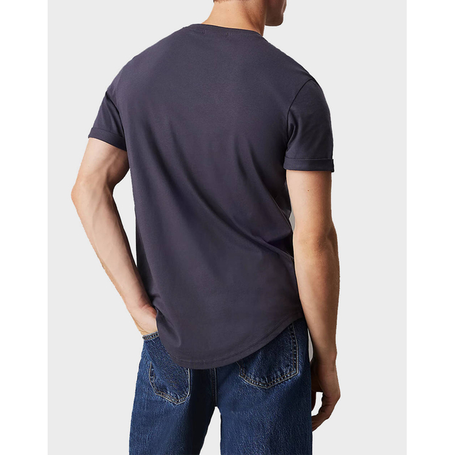 Product CALVIN KLEIN BADGE ROUND HEM TEE base image