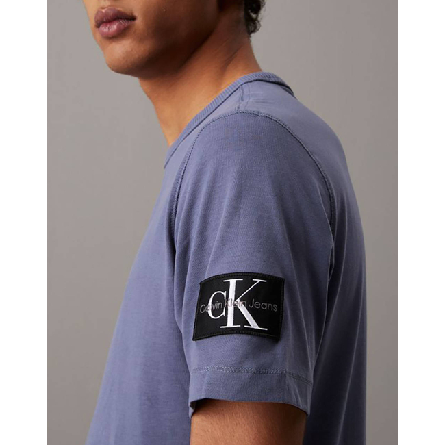 Product CALVIN KLEIN JEANS BADGE TEE base image