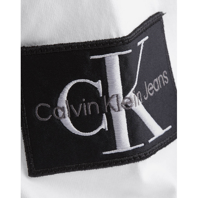 Product CALVIN KLEIN JEANS BADGE TEE base image