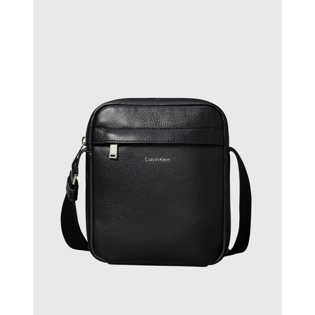 Product CALVIN KLEIN RAISED REPORTER (Διαστάσεις: 18 x 22 x 7εκ.) base image