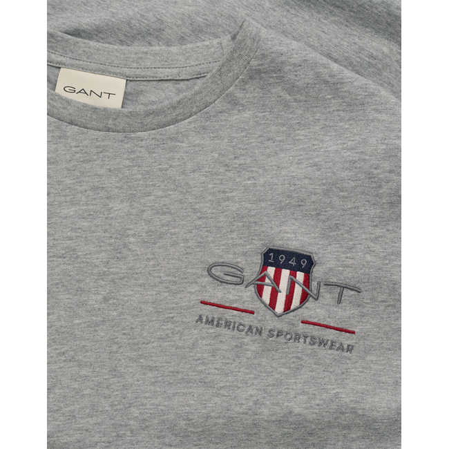 Product GANT REG ARCHIVE SHIELD EMB SS T-SHIRT base image