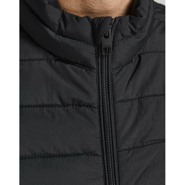 Product JACK&JONES ΜΠΟΥΦΑΝ JJERECYCLE BODYWARMER NOOS base image