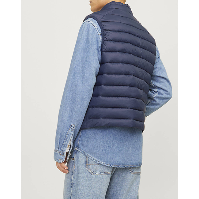 Product JACK&JONES JJESPRINT BODYWARMER COLLAR NOOS base image