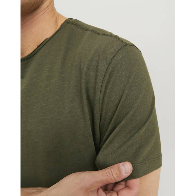 Product JACK&JONES JJEBASHER TEE O-NECK SS NOOS base image