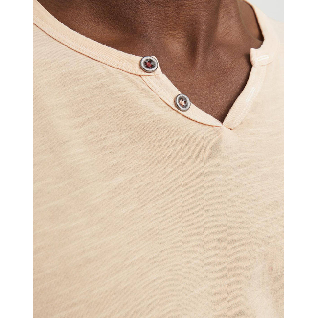 Product JACK&JONES JJESPLIT NECK TEE base image