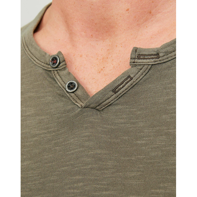 Product JACK&JONES JJESPLIT NECK TEE base image