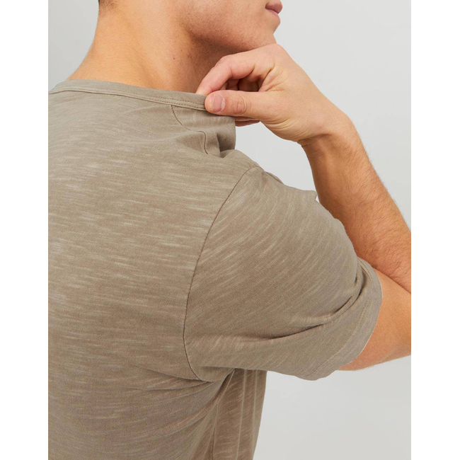 Product JACK&JONES JJESPLIT NECK TEE base image