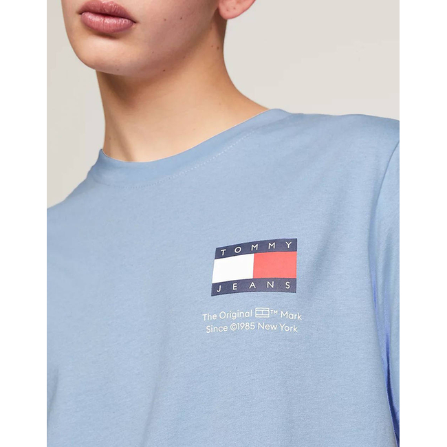Product TOMMY JEANS TJM ESSENTIAL FLAG TEE EXT base image