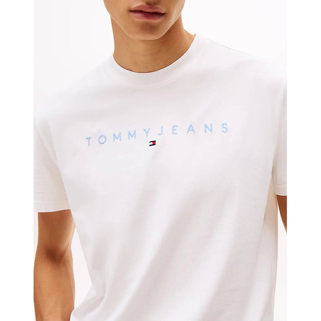 Product TOMMY JEANS TJM REG LINEAR LOGO TEE EXT base image
