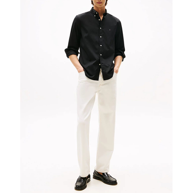 Product TOMMY HILFIGER CORE FLEX POPLIN SOLID RF SHIRT base image