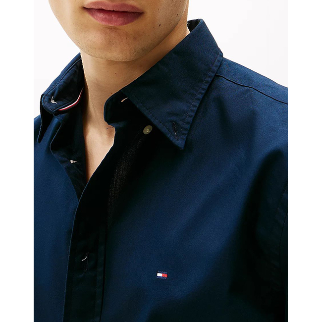 Product TOMMY HILFIGER CORE FLEX POPLIN SOLID RF SHIRT base image