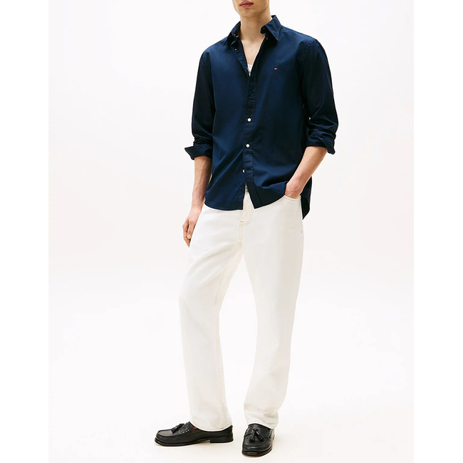 Product TOMMY HILFIGER CORE FLEX POPLIN SOLID RF SHIRT base image