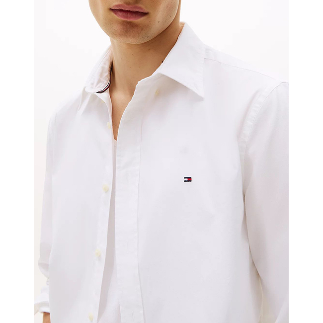 Product TOMMY HILFIGER CORE FLEX POPLIN SOLID RF SHIRT base image