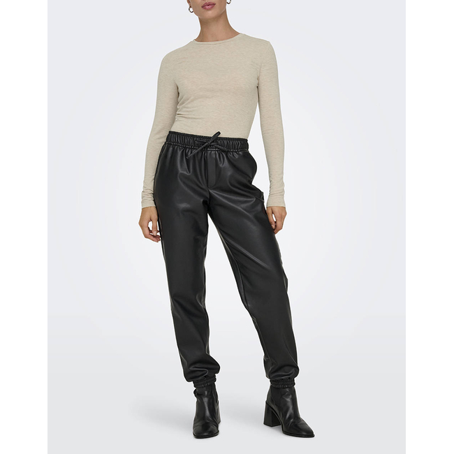 Product ONLY ONLSIA L/S O-NECK TOP BOX JRS base image