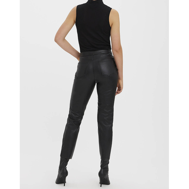 Product VERO MODA VMBRENDA HR STRAIGHT PL ANK PANTS base image
