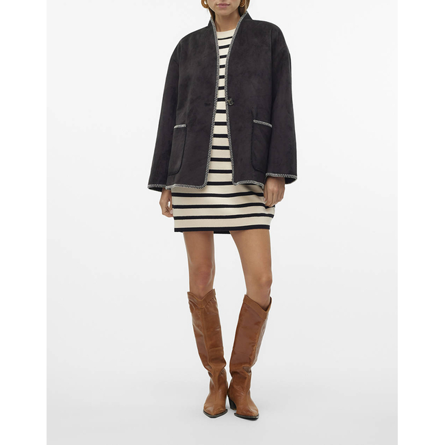 Product VERO MODA VMLIVA JACKET base image