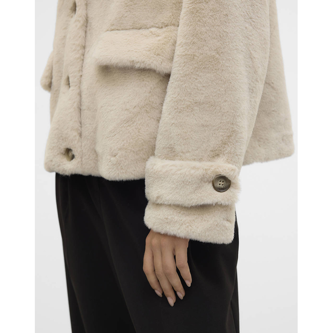 Product VERO MODA VMSONJAEVA SHORT JACKET GA BOO base image